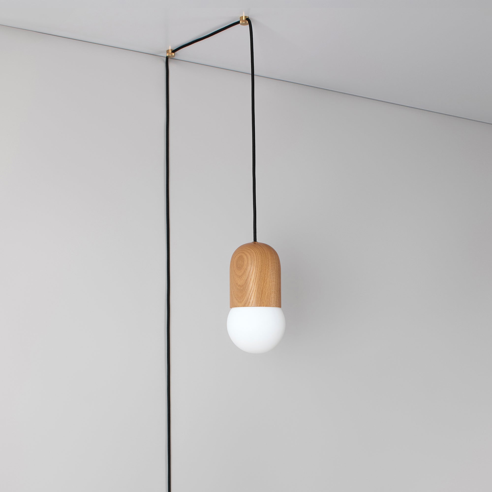 Oak / Cloud / Black